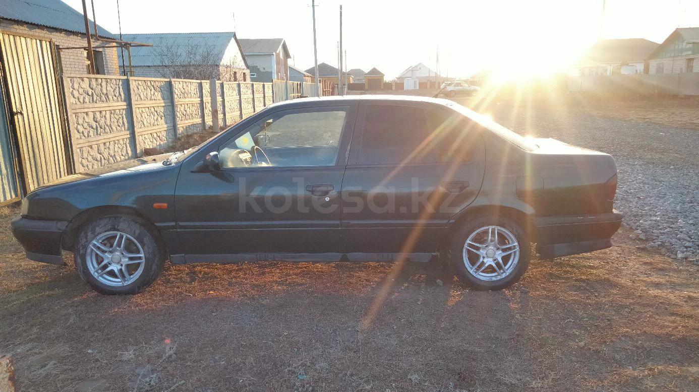 Nissan Primera 1995 г.