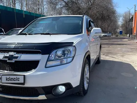 Chevrolet Orlando 2014 года за 5 550 000 тг. в Алматы – фото 2