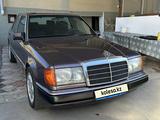 Mercedes-Benz E 200 1992 года за 3 550 000 тг. в Алматы – фото 3