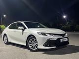 Toyota Camry 2023 годаүшін17 200 000 тг. в Шымкент – фото 2