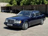 Mercedes-Benz E 200 1993 года за 1 500 000 тг. в Павлодар