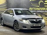 Toyota Camry 2010 года за 7 590 000 тг. в Актобе – фото 3