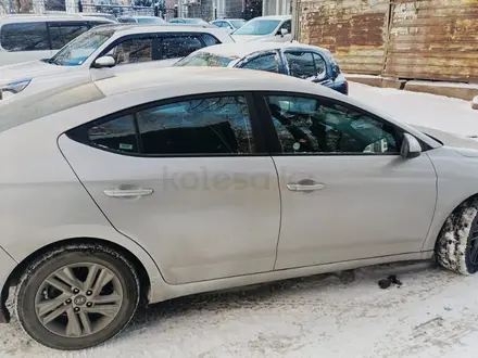 Hyundai Elantra 2019 года за 8 500 000 тг. в Алматы – фото 3