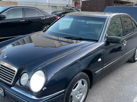 Mercedes-Benz E 280 1999 года за 3 400 000 тг. в Актау – фото 7