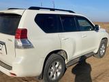 Toyota Land Cruiser Prado 2010 года за 14 300 000 тг. в Актобе – фото 2