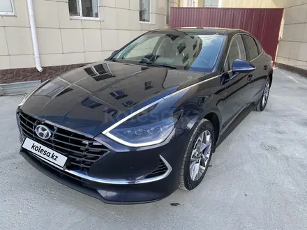 Hyundai Sonata 2020 года за 10 600 000 тг. в Караганда – фото 2