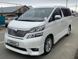 Toyota Alphard 2012 года за 9 900 000 тг. в Уральск