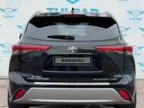 Toyota Highlander 2021 года за 24 500 000 тг. в Алматы – фото 3