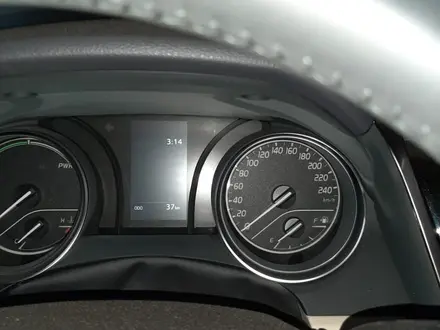 Toyota Camry 2022 года за 18 500 000 тг. в Астана – фото 22