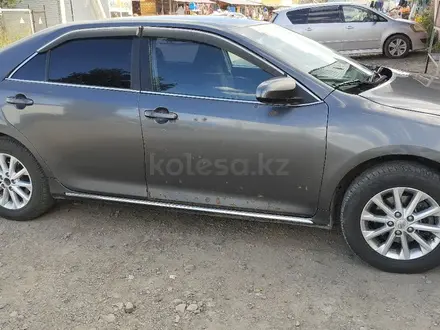 Toyota Camry 2014 года за 7 500 000 тг. в Урджар – фото 4