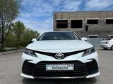 Toyota Camry 2023 годаүшін17 000 000 тг. в Караганда – фото 2
