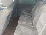Kia Carnival 2002 года за 2 800 000 тг. в Алматы – фото 5