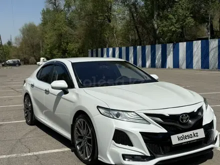 Toyota Camry 2021 года за 12 000 000 тг. в Алматы – фото 19