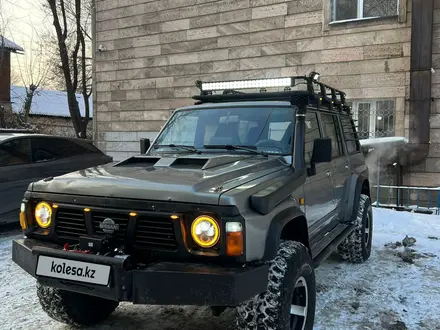 Nissan Patrol 1991 года за 8 000 000 тг. в Алматы