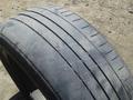 Шины 225/50 R18 — "Bridgestone Potenza RE050A" (Япония), летние за 35 000 тг. в Астана – фото 9