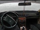 Mercedes-Benz E 200 1990 годаүшін800 000 тг. в Алматы