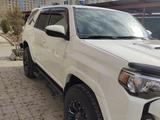 Toyota 4Runner 2017 годаүшін17 500 000 тг. в Актобе – фото 3