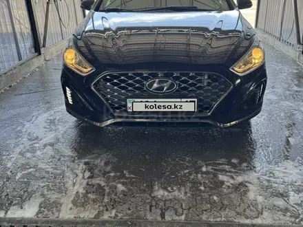 Hyundai Sonata 2019 года за 8 000 000 тг. в Шымкент – фото 10