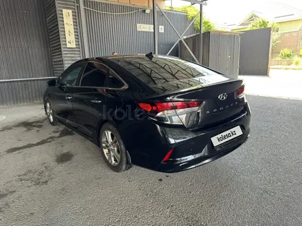 Hyundai Sonata 2019 года за 8 000 000 тг. в Шымкент – фото 5