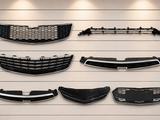 Решетка радиатора и оправа туманки CHEVROLET CRUZE за 8 000 тг. в Алматы