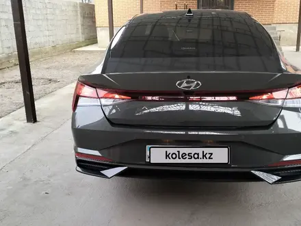 Hyundai Avante 2022 года за 9 200 000 тг. в Шымкент – фото 2