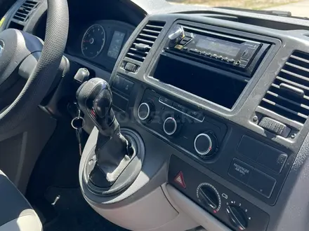 Volkswagen Transporter 2015 года за 14 900 000 тг. в Алматы – фото 2