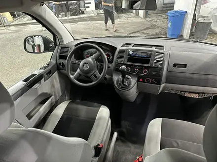 Volkswagen Transporter 2015 года за 14 900 000 тг. в Алматы – фото 8