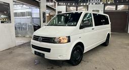 Volkswagen Transporter 2015 года за 14 900 000 тг. в Алматы