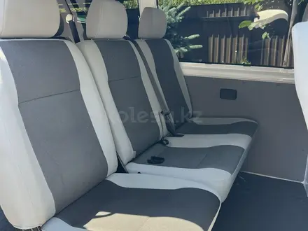Volkswagen Transporter 2015 года за 14 900 000 тг. в Алматы – фото 4