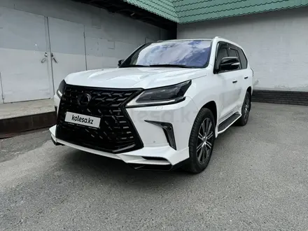 Lexus LX 570 2020 года за 59 000 000 тг. в Алматы