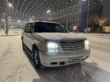 Cadillac Escalade 2003 года за 5 500 000 тг. в Атырау