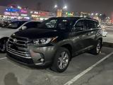Toyota Highlander 2014 года за 12 300 000 тг. в Алматы – фото 5