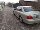 Hyundai Sonata 2002 года за 2 600 000 тг. в Темирлановка – фото 4