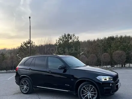 BMW X5 2015 года за 17 000 000 тг. в Шымкент