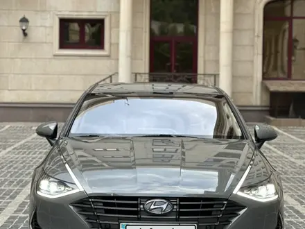 Hyundai Sonata 2020 года за 11 000 000 тг. в Алматы – фото 4