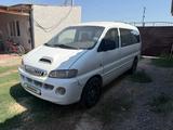 Hyundai Starex 2002 года за 2 000 000 тг. в Байсерке – фото 2