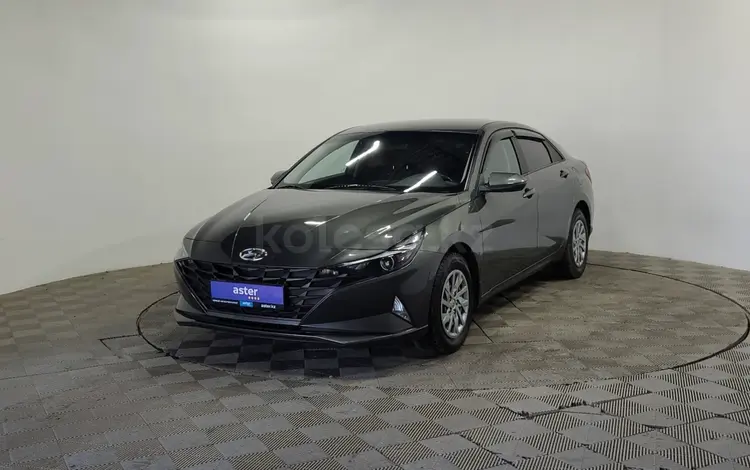 Hyundai Elantra 2022 года за 7 690 000 тг. в Алматы