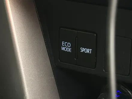 Toyota RAV4 2017 года за 7 600 000 тг. в Актау – фото 9