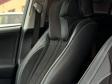 Toyota RAV4 2017 года за 7 600 000 тг. в Актау – фото 5