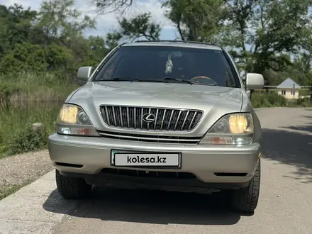 Lexus RX 300 2001 года за 5 600 000 тг. в Алматы – фото 14