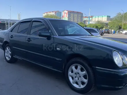 Mercedes-Benz E 230 1997 года за 3 500 000 тг. в Алматы – фото 4