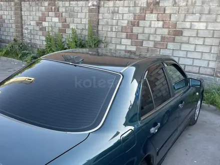 Mercedes-Benz E 230 1997 года за 3 500 000 тг. в Алматы – фото 11