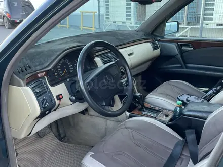 Mercedes-Benz E 230 1997 года за 3 500 000 тг. в Алматы – фото 13
