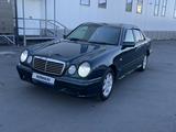 Mercedes-Benz E 230 1997 года за 3 500 000 тг. в Алматы – фото 2