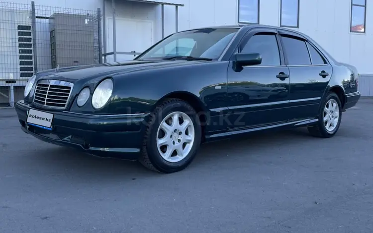 Mercedes-Benz E 230 1997 года за 3 500 000 тг. в Алматы