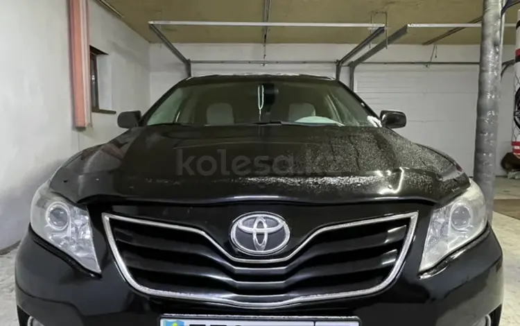 Toyota Camry 2010 года за 6 450 000 тг. в Семей