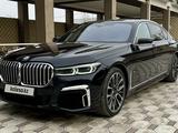 BMW 750 2020 года за 39 999 999 тг. в Алматы – фото 3