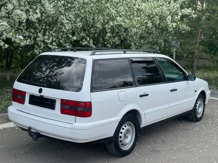 Volkswagen Passat 1995 года за 2 100 000 тг. в Кокшетау – фото 11