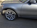 Infiniti FX35 2004 года за 5 300 000 тг. в Петропавловск – фото 3