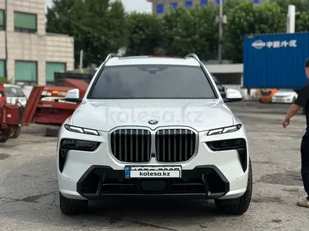 BMW X7 2025 года за 65 000 000 тг. в Шымкент – фото 2